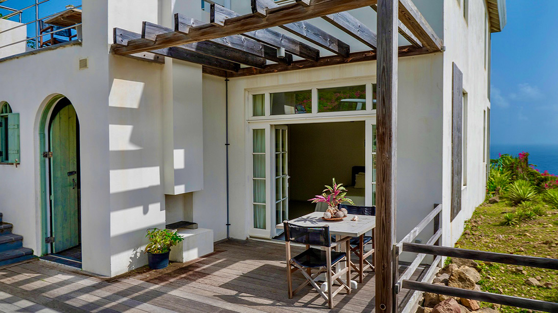 Whale Tails Hotel & Villas - facade exterior - studio room