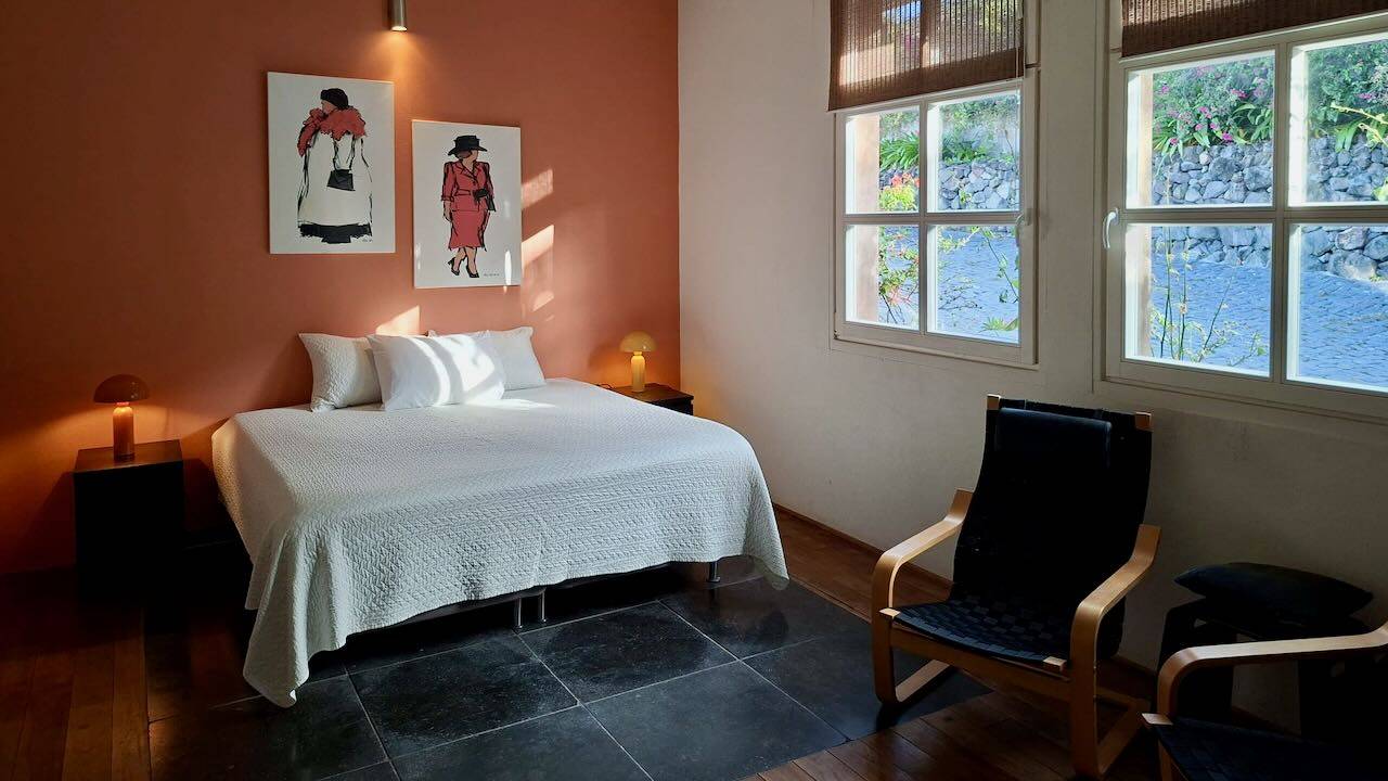 Pietermaai Boutique Hotel - Classic Living Room and TV